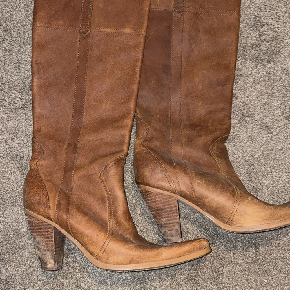 Steve Madden Tan Leather Heeled Boots